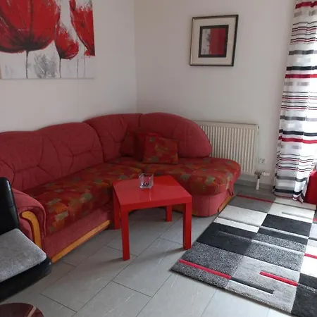 Apartman Weiss-rot-schwarz 2